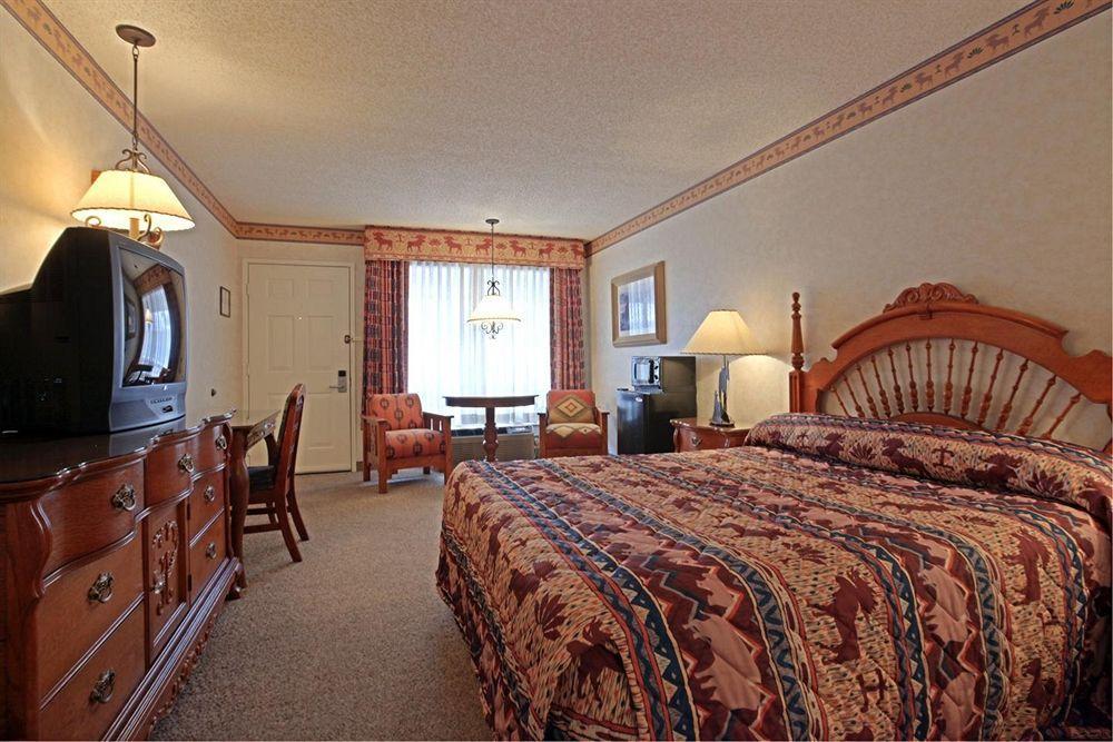 Gold Country Inn And Casino By Red Lion Hotels Элко Номер фото