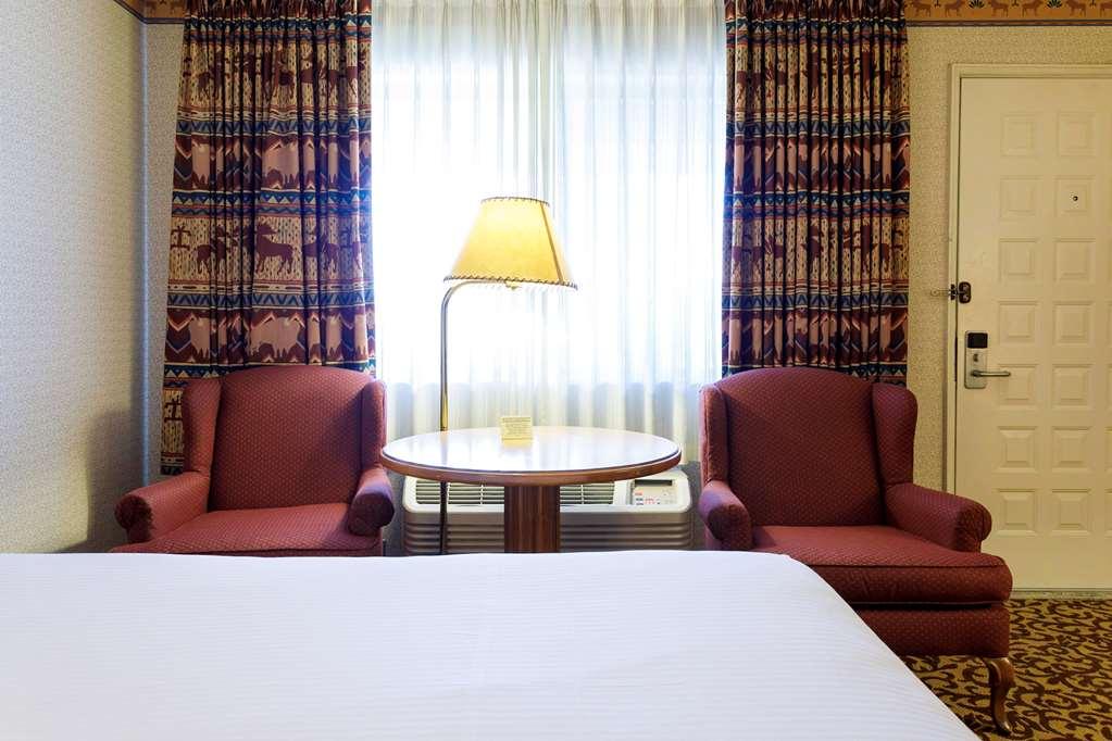 Gold Country Inn And Casino By Red Lion Hotels Элко Номер фото